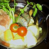 地中海鍋－香潤鶏と魚介のブイヤベース仕立…