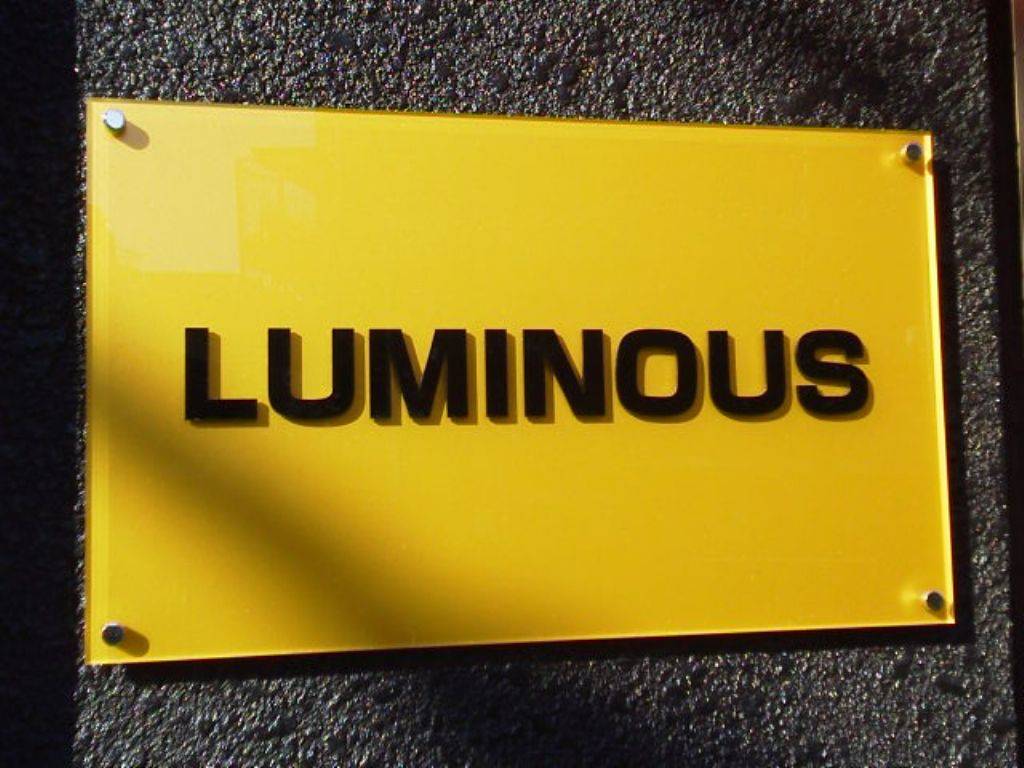 LUMINOUS
