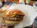 ダブルチーズバーガー