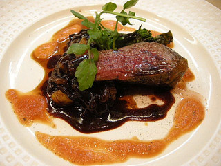 えぞ鹿のロースト(ジビエ)