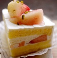桃ケーキ