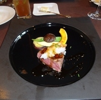 季節野菜とフィレ肉のソース添え