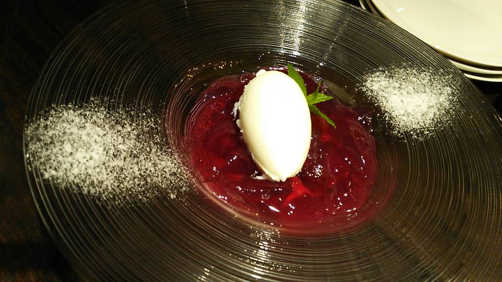 季節のフルーツコンポート