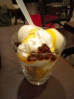 Ｔ’ｓパフェ　だいふくアイス　マンゴータピオカ