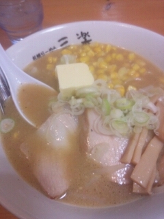 バターコーンラーメン