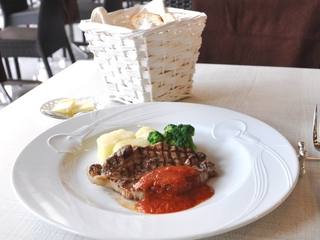 アンデス高原豚のグリル