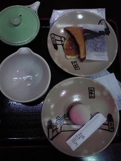 お茶と和菓子セット