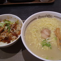 ラーメン豚丼セット