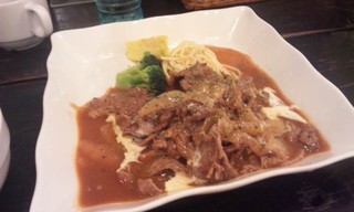 特製ビーフストロガノフ