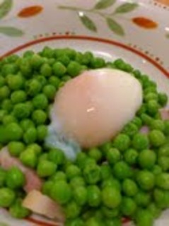 柔らか青豆の温サラダ