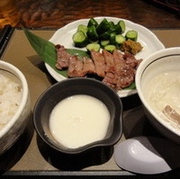 炭焼き　仙台牛たん定食