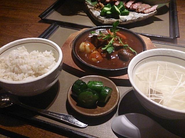 牛たんシチュー定食