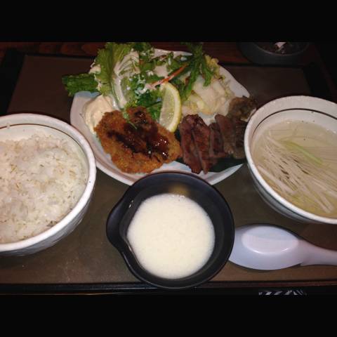 牛たん＆カキフライ定食