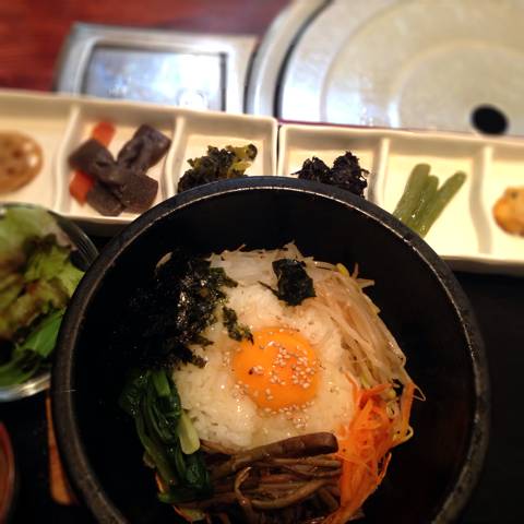 石焼ビビンパ