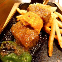 飛騨牛の串焼き