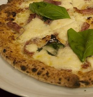 サラメ ピッカンテ