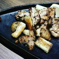 親鳥の炙り焼き