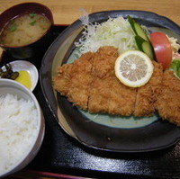 ロースカツ定食