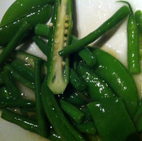緑黄色野菜の胡麻塩炒め
