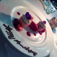 ＴＡＰＡ－ＴＩＺＥＲＳコースのデザートの…