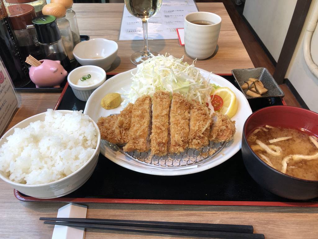 上ロースかつ定食