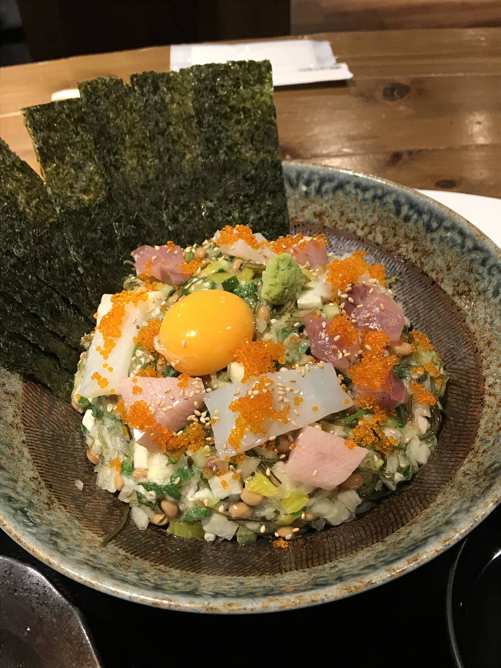 ばくだん１５種丼