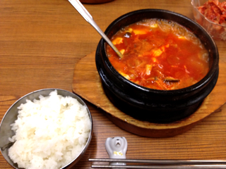 スンドゥブチゲ