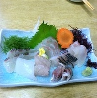 お刺身盛り合わせ