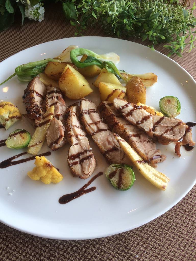 チキンと季節野菜のロースト