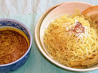 デミカレーつけ麺