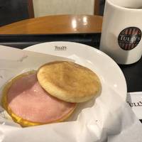 イングリッシュマフィン　ハムエッグ