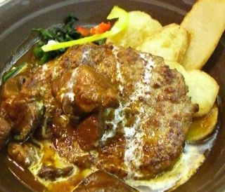 ビーフシチューハンバーグ