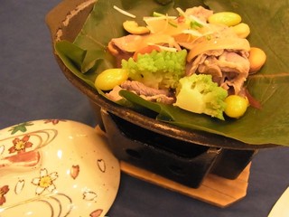 信州豚の味噌朴葉焼き