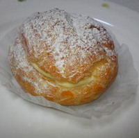 シュークリーム