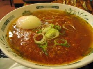 温玉旨辛ラーメン