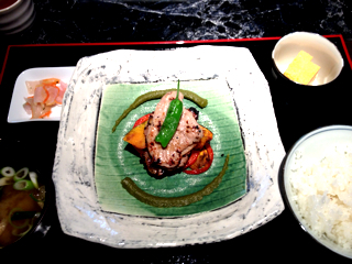 黒豚もも　塩麹焼き御膳