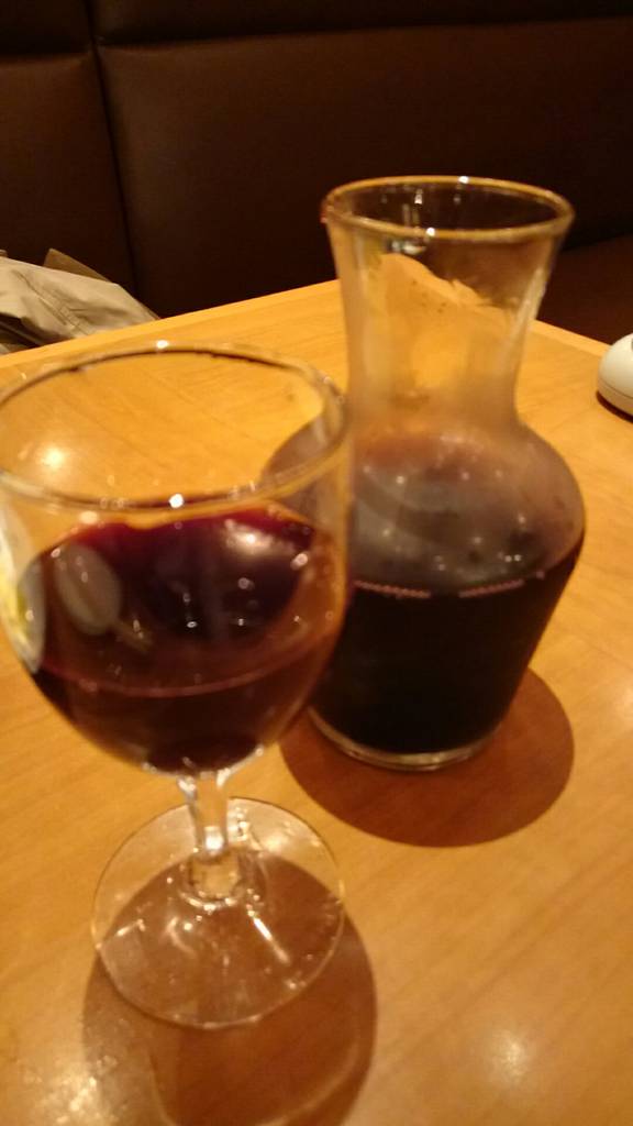 赤ワイン（デカンタ）