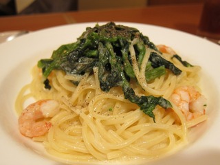 菜の花と海老のクリームソース