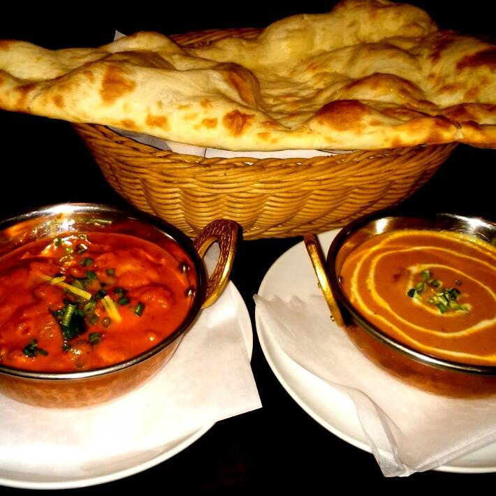 チキンカレーとシーフードカレー