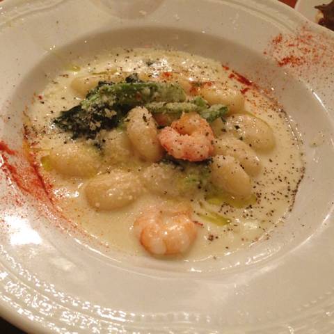 海老とジャガイモのニョッキ