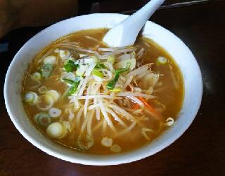 しおラーメン