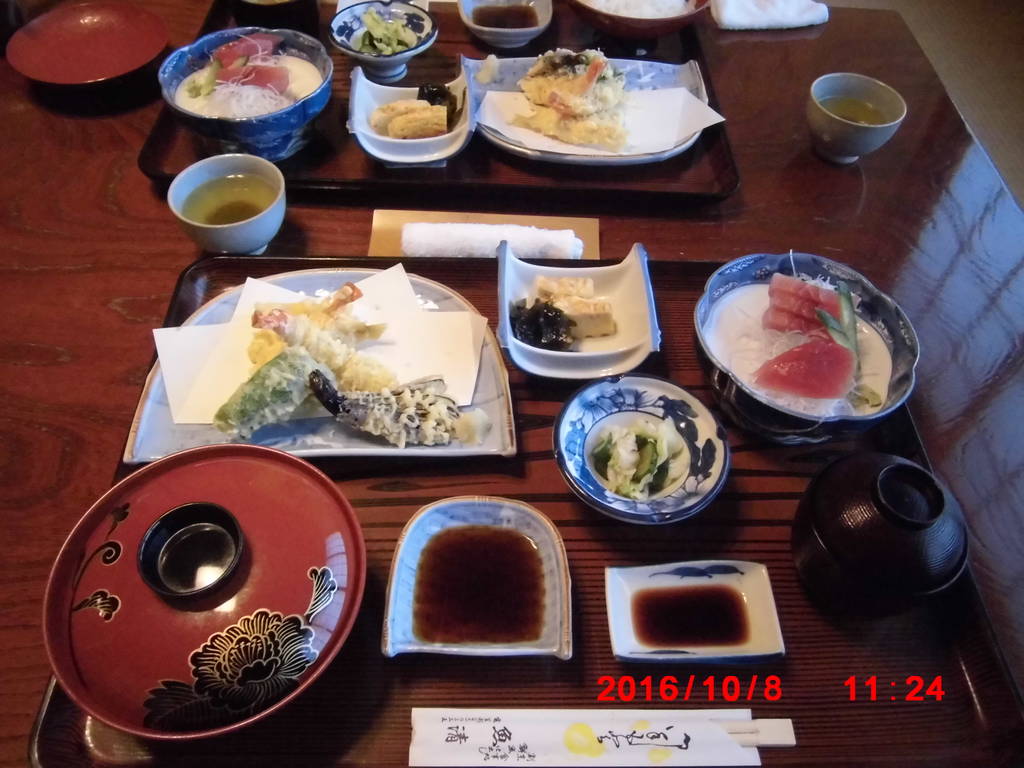 本日のお勧め「お刺身と天婦羅の定食」