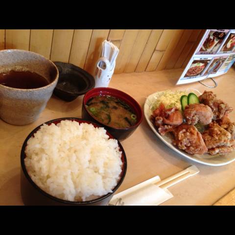 若鶏の唐揚げ定食