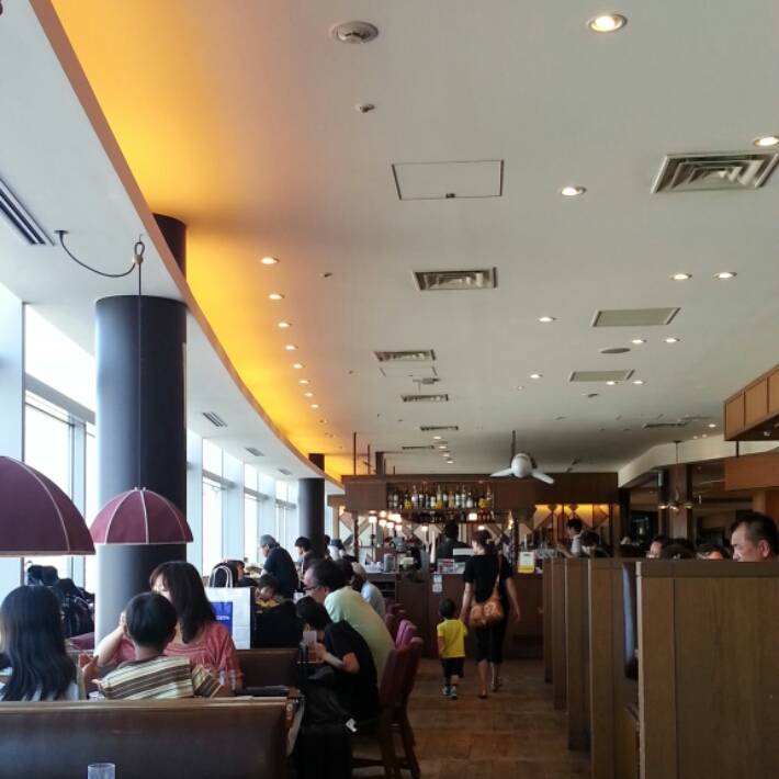 エアポート グリル＆バール