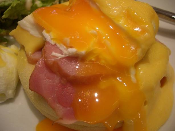 エッグベネディクトセット