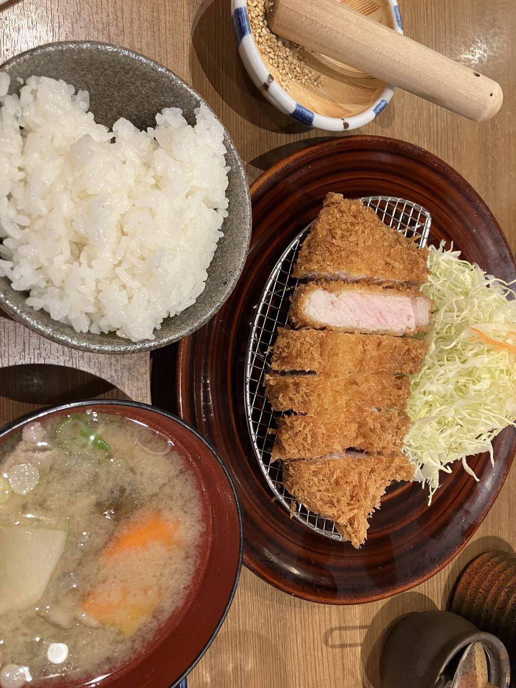 能登豚ロース定食大