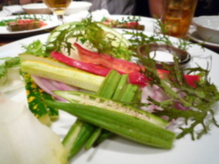 オーガニック生野菜の盛り合わせ