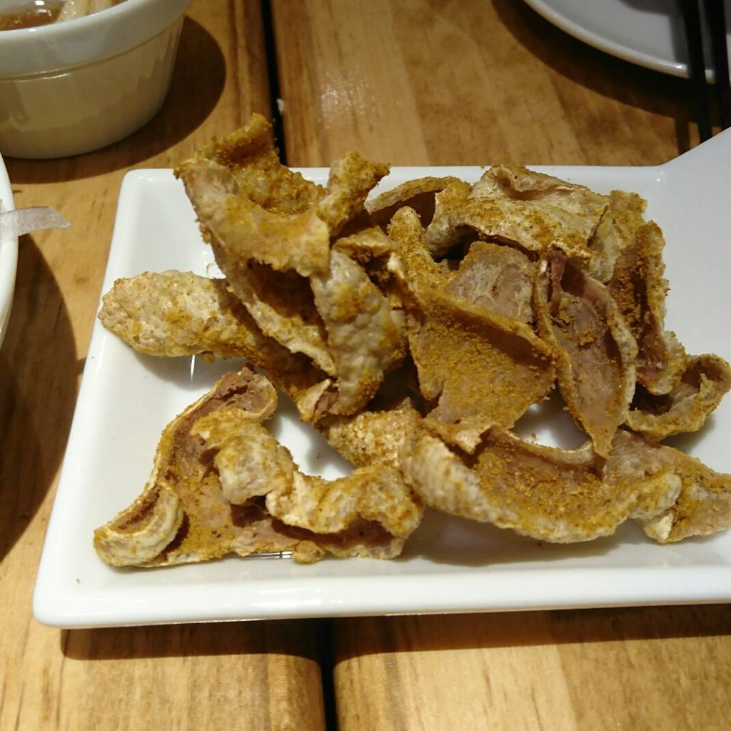 鶏皮チップス（カレー／激辛／ハーブ）