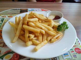 山盛りポテトフライ