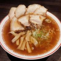 蔵出し醤油らーめん